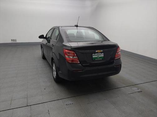 2020 Chevrolet Sonic FWD Sedan LT