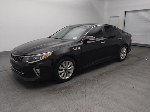 2018 Kia Optima S