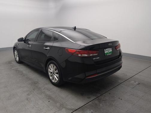 2018 Kia Optima S