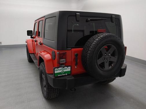 Firecracker Red Clearcoat 2016 Jeep Wrangler Unlimited Freedom