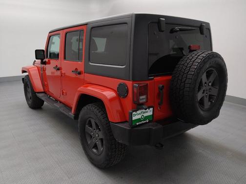 Firecracker Red Clearcoat 2016 Jeep Wrangler Unlimited Freedom