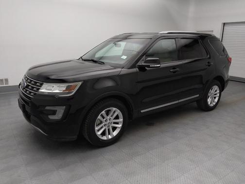 Shadow Black 2017 Ford Explorer XLT
