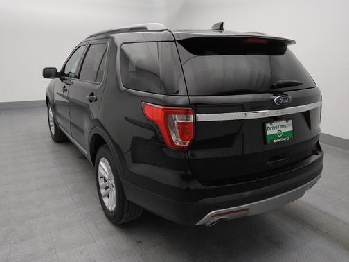 Shadow Black 2017 Ford Explorer XLT