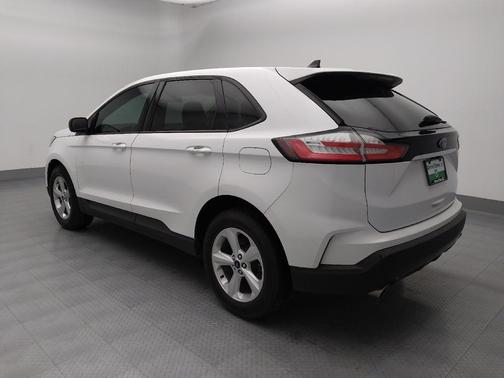 2020 Ford Edge SE