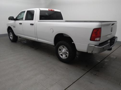2018 RAM 2500 Tradesman Crew Cab 4x4 8' Box