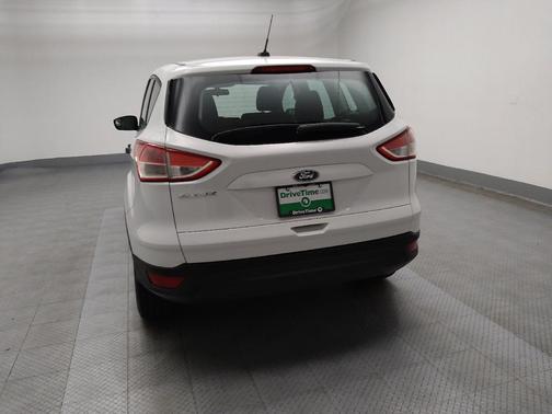2016 Ford Escape S