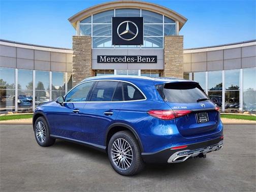 2025 Mercedes-Benz GLC 300 