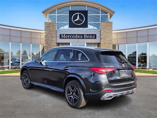 2025 Mercedes-Benz GLC 300 4MATIC
