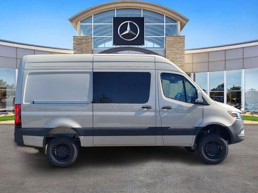 Pebble 2026 Mercedes-Benz Sprinter 2500 Cargo 144 WB