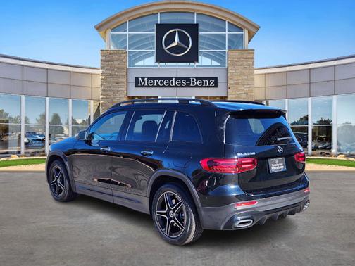 2024 Mercedes-Benz GLB 250 4MATIC