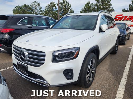 2025 Mercedes-Benz GLB 250 