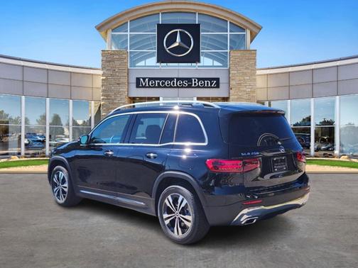 2025 Mercedes-Benz GLB 250 4MATIC