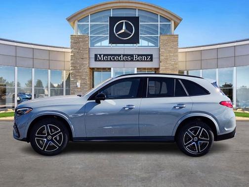 MANUFAKTUR Alpine Grey 2026 Mercedes-Benz GLC 300 4MATIC