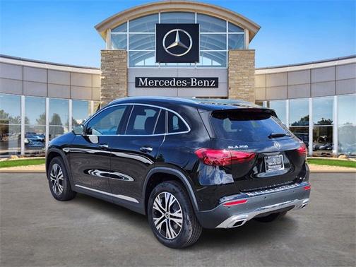2025 Mercedes-Benz GLA 250 