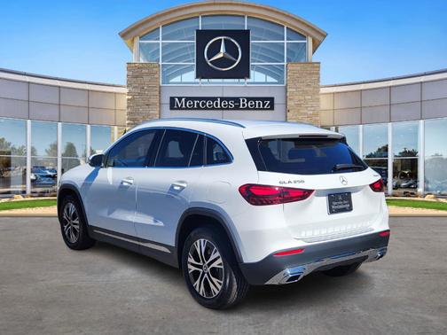 2025 Mercedes-Benz GLA 250 4MATIC