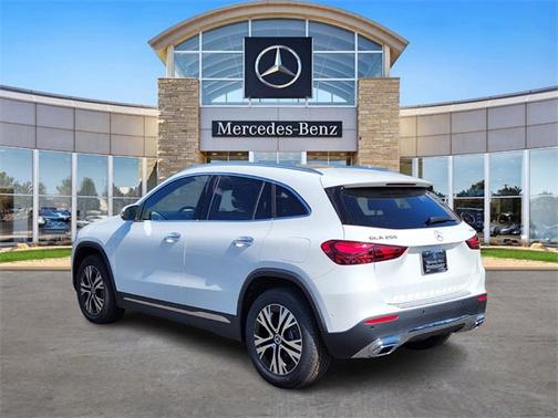 2026 Mercedes-Benz GLA 250 4MATIC