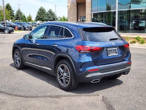 2021 Mercedes-Benz GLA 250