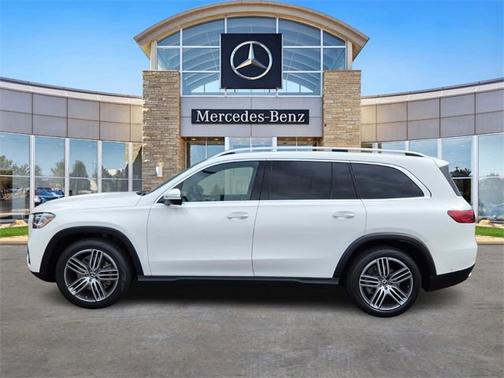 2025 Mercedes-Benz GLS 450 4MATIC