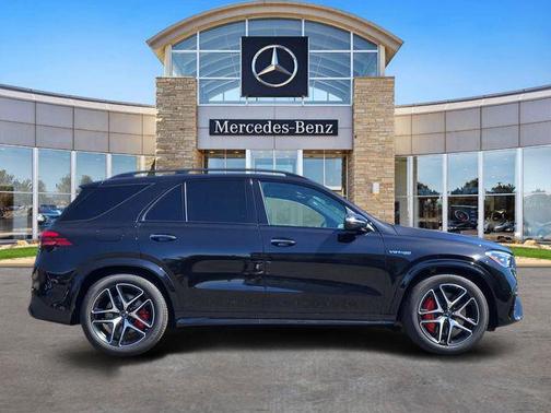 Obsidian Black Metallic 2026 Mercedes-Benz AMG GLE 63 S 4MATIC+
