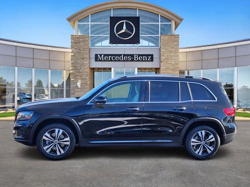 2025 Mercedes-Benz GLB 250 4MATIC
