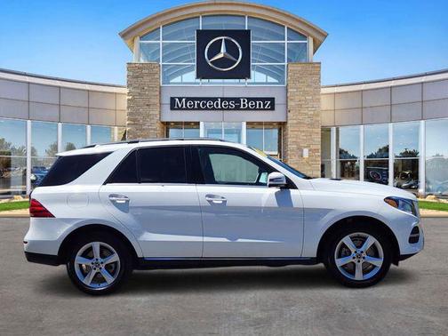 Polar White 2017 Mercedes-Benz GLE 350 4MATIC