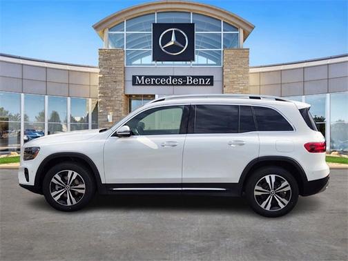 2026 Mercedes-Benz GLB 250 