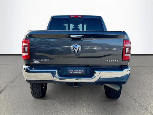 2022 RAM 2500 Laramie Crew Cab 4x4 6'4' Box