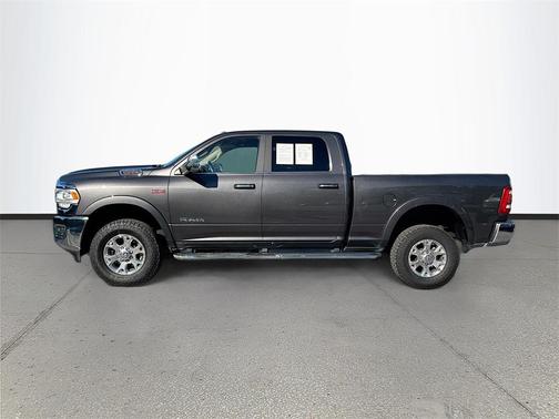 2022 RAM 2500 Laramie Crew Cab 4x4 6'4' Box