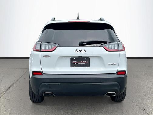 Bright White Clearcoat 2022 Jeep Cherokee Latitude Lux