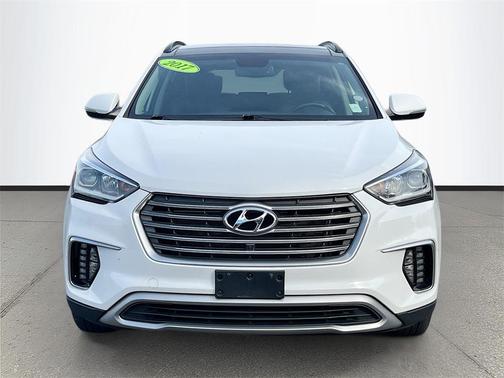2017 Hyundai SANTA FE SE Ultimate