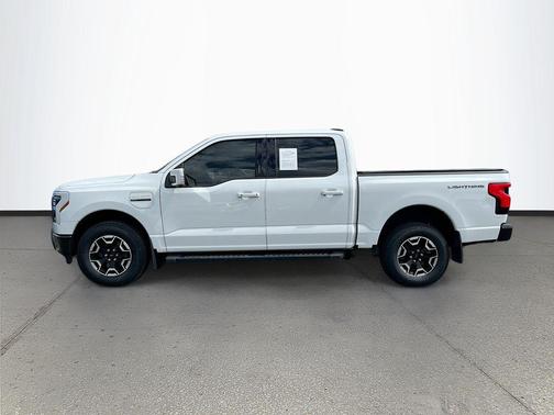 2022 Ford F-150 Lightning Pro