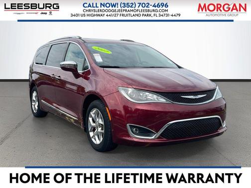 Velvet Red Pearlcoat 2017 Chrysler Pacifica Limited