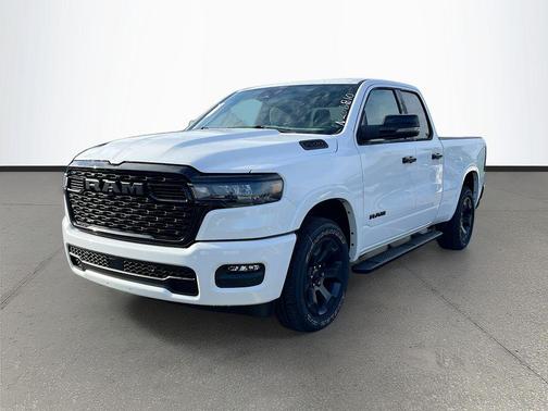 Bright White Clearcoat 2026 RAM 1500 Big Horn/Lone Star