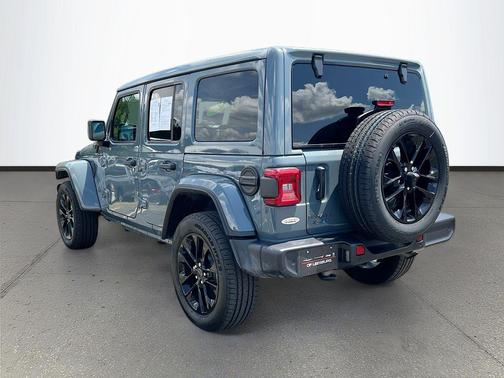 Anvil Clearcoat 2025 Jeep Wrangler 4xe Sahara