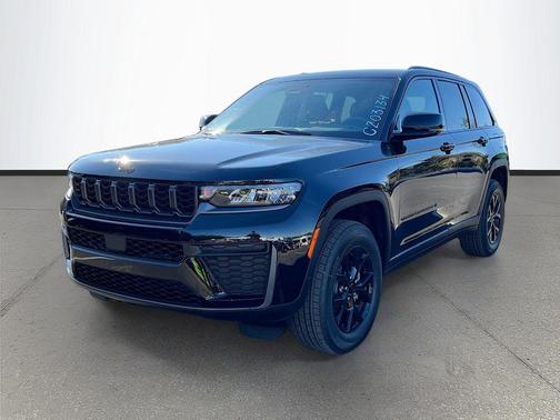 2026 Jeep Grand Cherokee Altitude