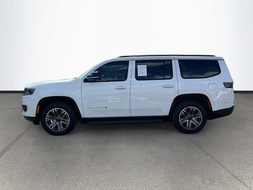 Bright White Clearcoat 2023 Jeep Wagoneer Series I 4x4