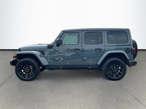 Anvil Clear Coat 2025 Jeep Wrangler 4xe Sahara