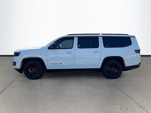 2025 Jeep Wagoneer L Series II Carbide 4x4