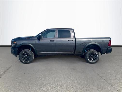 2025 RAM 2500 Tradesman Crew Cab 4x4 6'4' Box