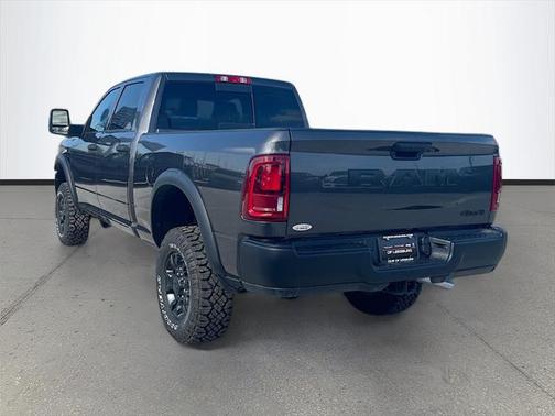 2025 RAM 2500 Tradesman Crew Cab 4x4 6'4' Box