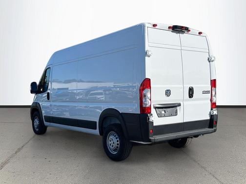 2026 RAM ProMaster 2500 Tradesman