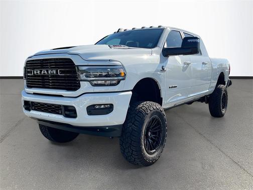 2024 RAM 2500 Laramie Crew Cab 4x4 6'4' Box