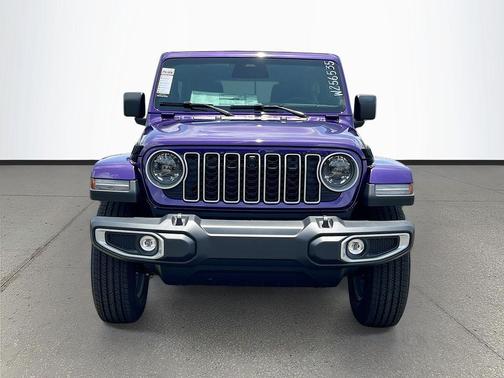 Reign 2026 Jeep Wrangler 4-Door Sahara 4x4