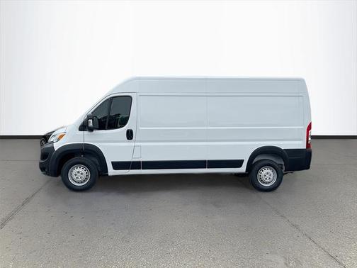 2025 RAM ProMaster 2500 Tradesman