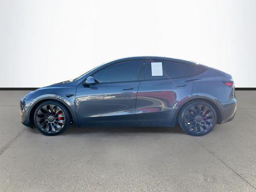 2022 Tesla Model Y Performance Dual Motor All-Wheel Drive