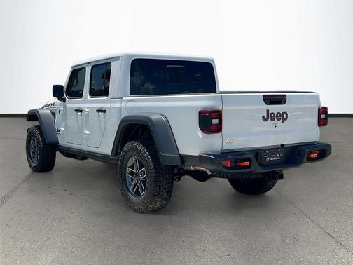 Bright White Clearcoat 2026 Jeep Gladiator Mojave 4x4