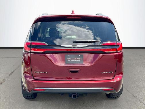 Velvet Red Pearlcoat 2022 Chrysler Pacifica Limited