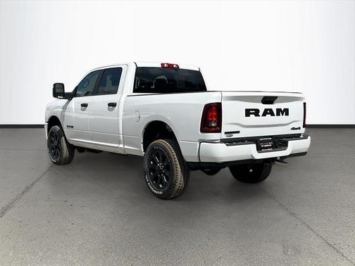 2025 RAM 2500 Big Horn Crew Cab 4x4 6'4' Box