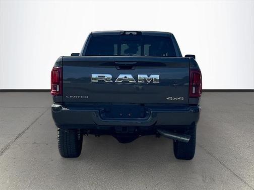2025 RAM 2500 Limited Crew Cab 4x4 6'4' Box