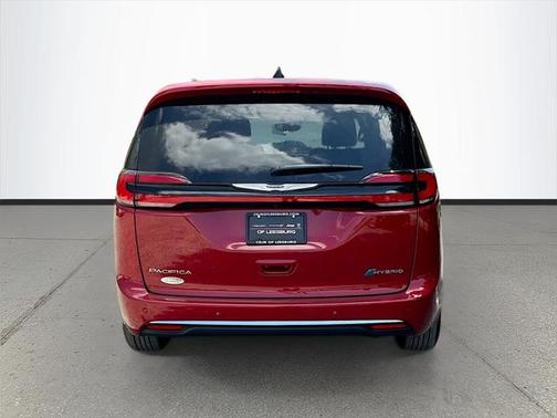 2025 Chrysler Pacifica Hybrid Select